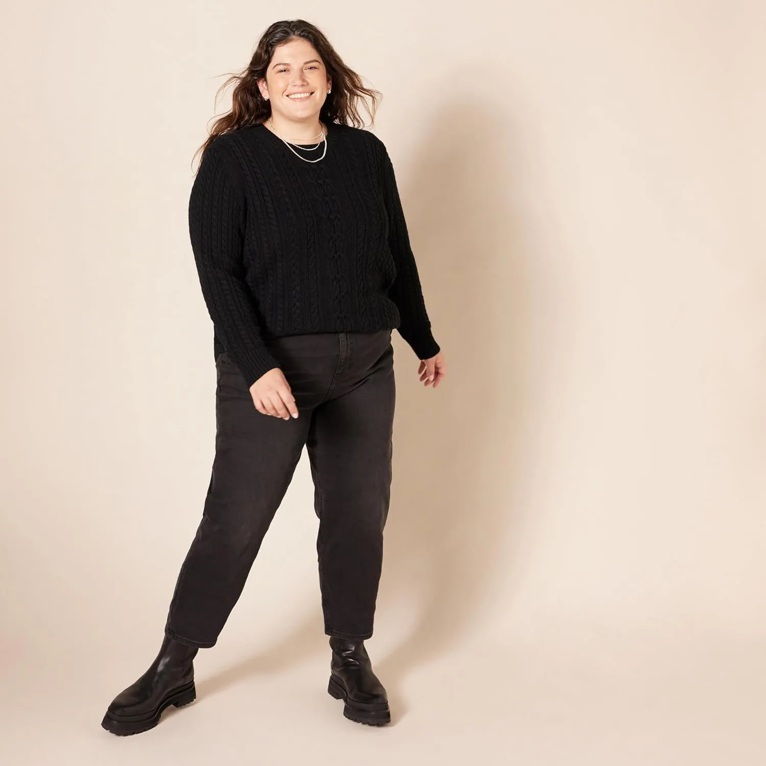 Amazon Essentials Women's Soft Fisherman Cable Long-Sleeve Crewneck Sweater (Available in Plus Size)