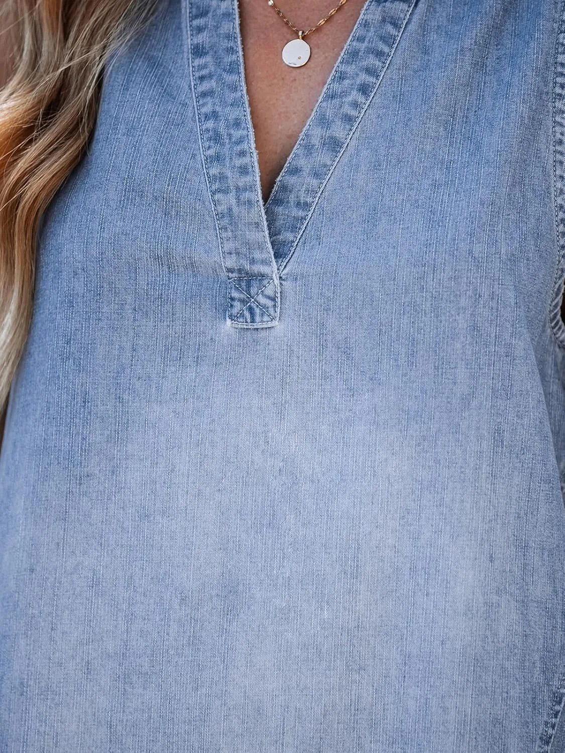 CUPSHE Women's Denim Mini Dress Jean Dresses V Neck Sleeveless Casual Summer Outfits 2025 Trendy
